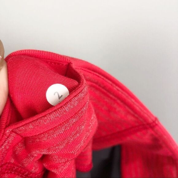 LULULEMON | Gather & Crow Tights Crop Yoga Pants Gray & Red Women’s Size 2 - Picture 11 of 14